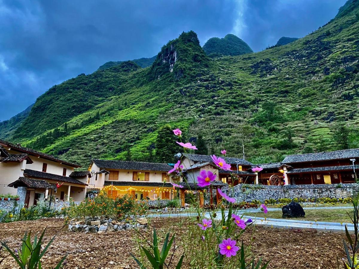 O'Chau Meo Vac Homestay Ha Giang エクステリア 写真
