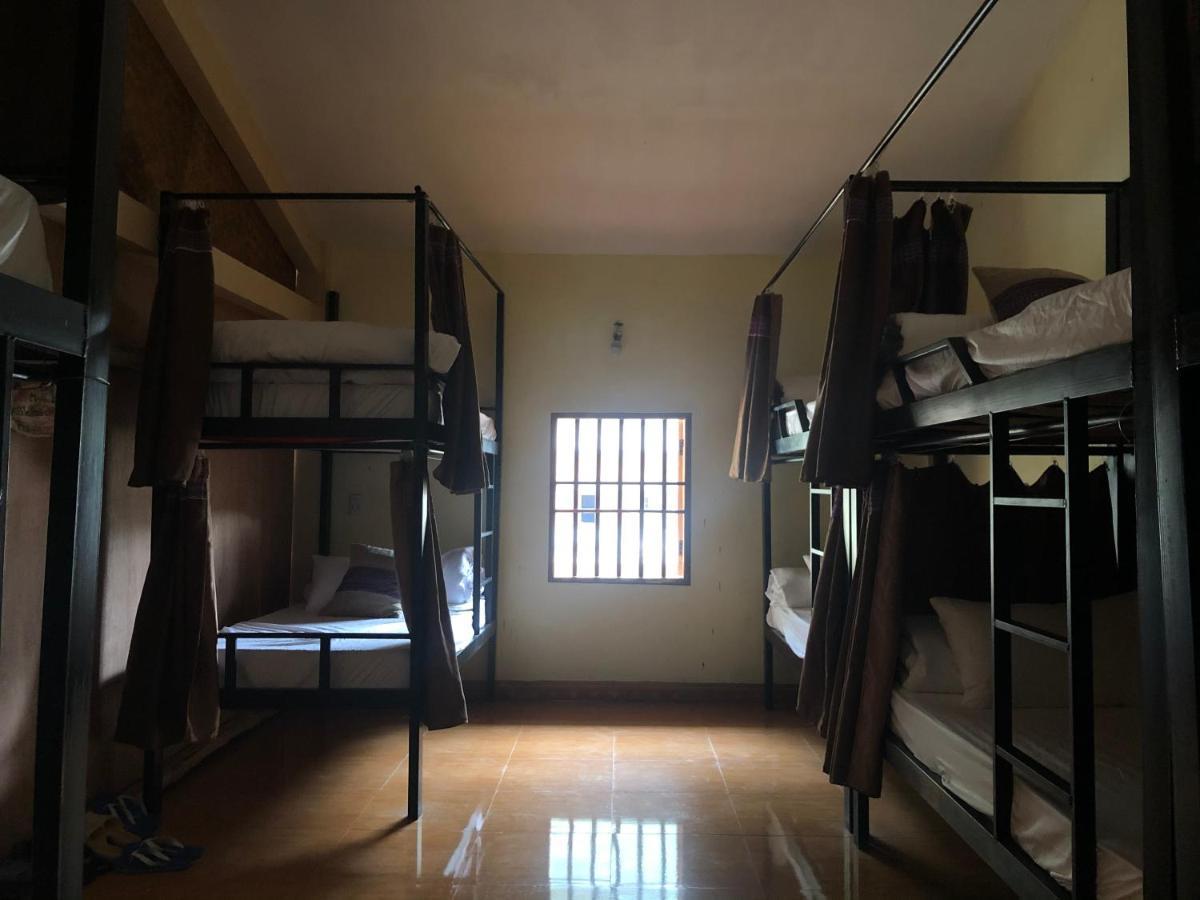 O'Chau Meo Vac Homestay Ha Giang エクステリア 写真