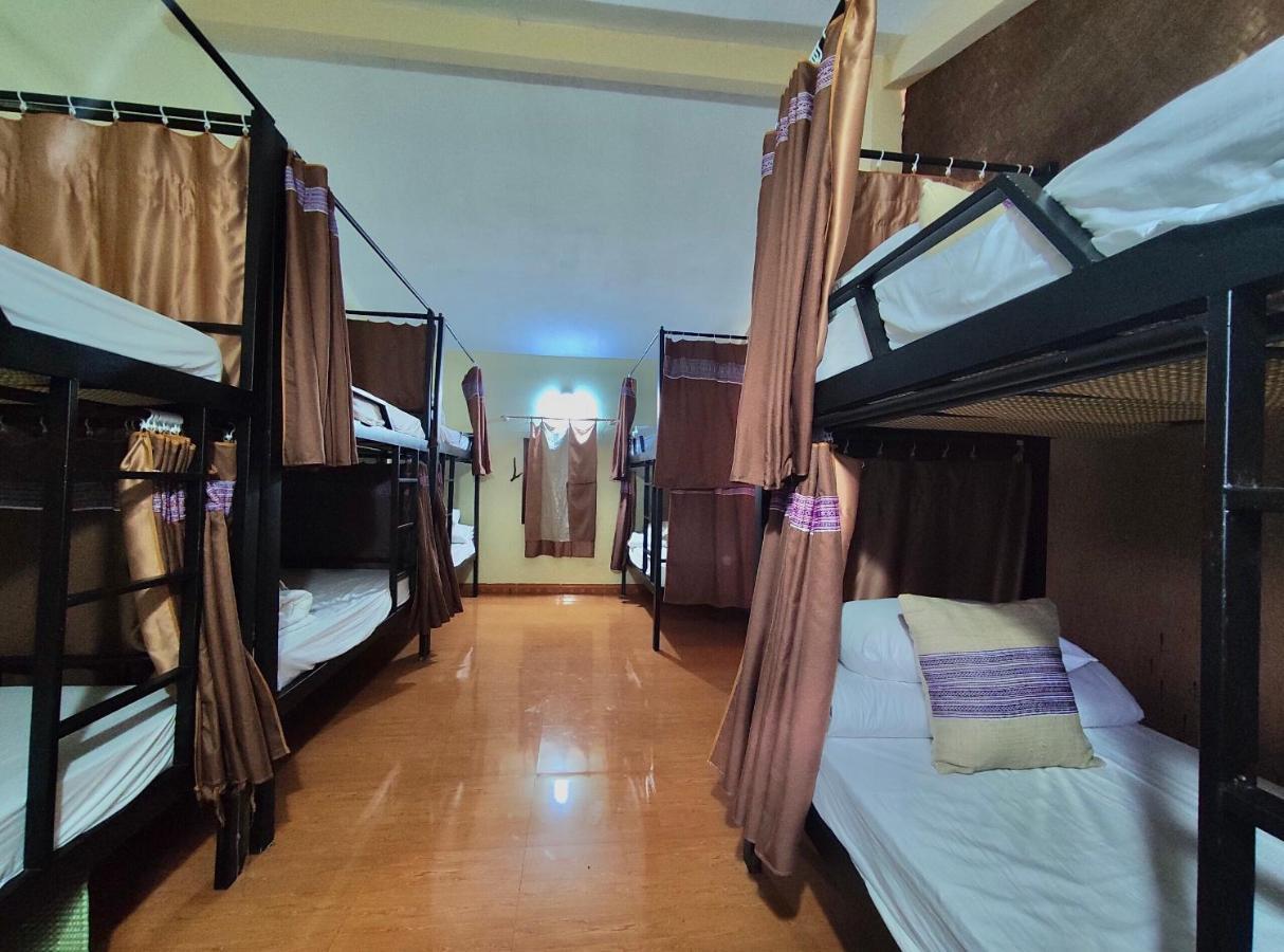 O'Chau Meo Vac Homestay Ha Giang エクステリア 写真