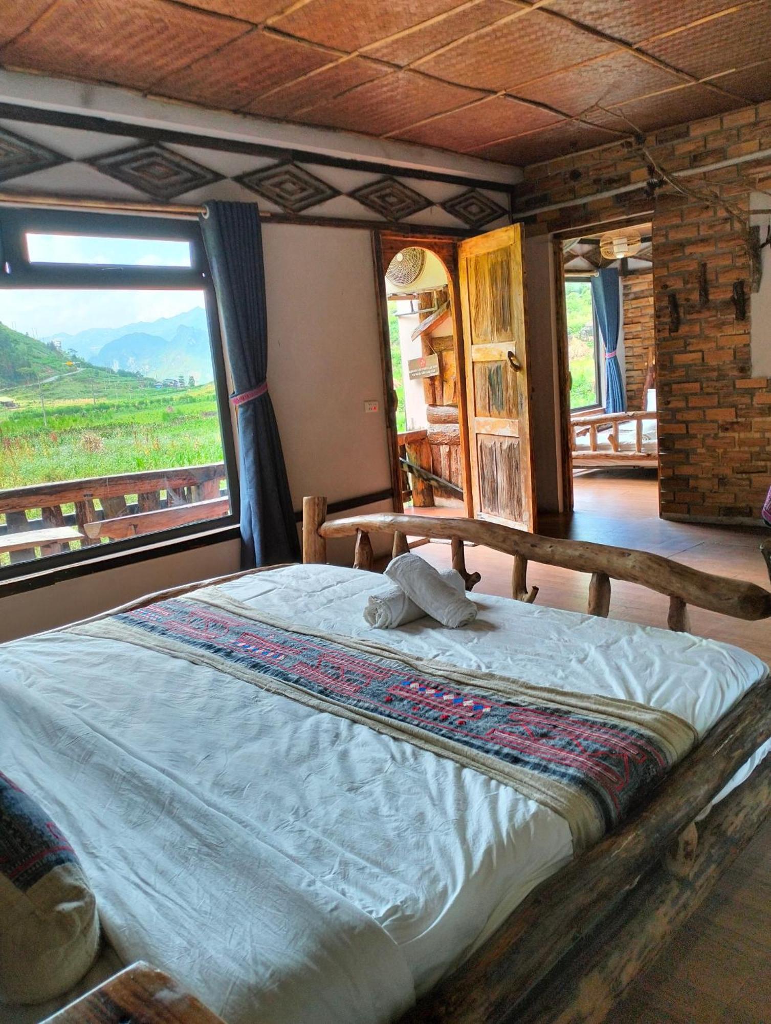 O'Chau Meo Vac Homestay Ha Giang エクステリア 写真