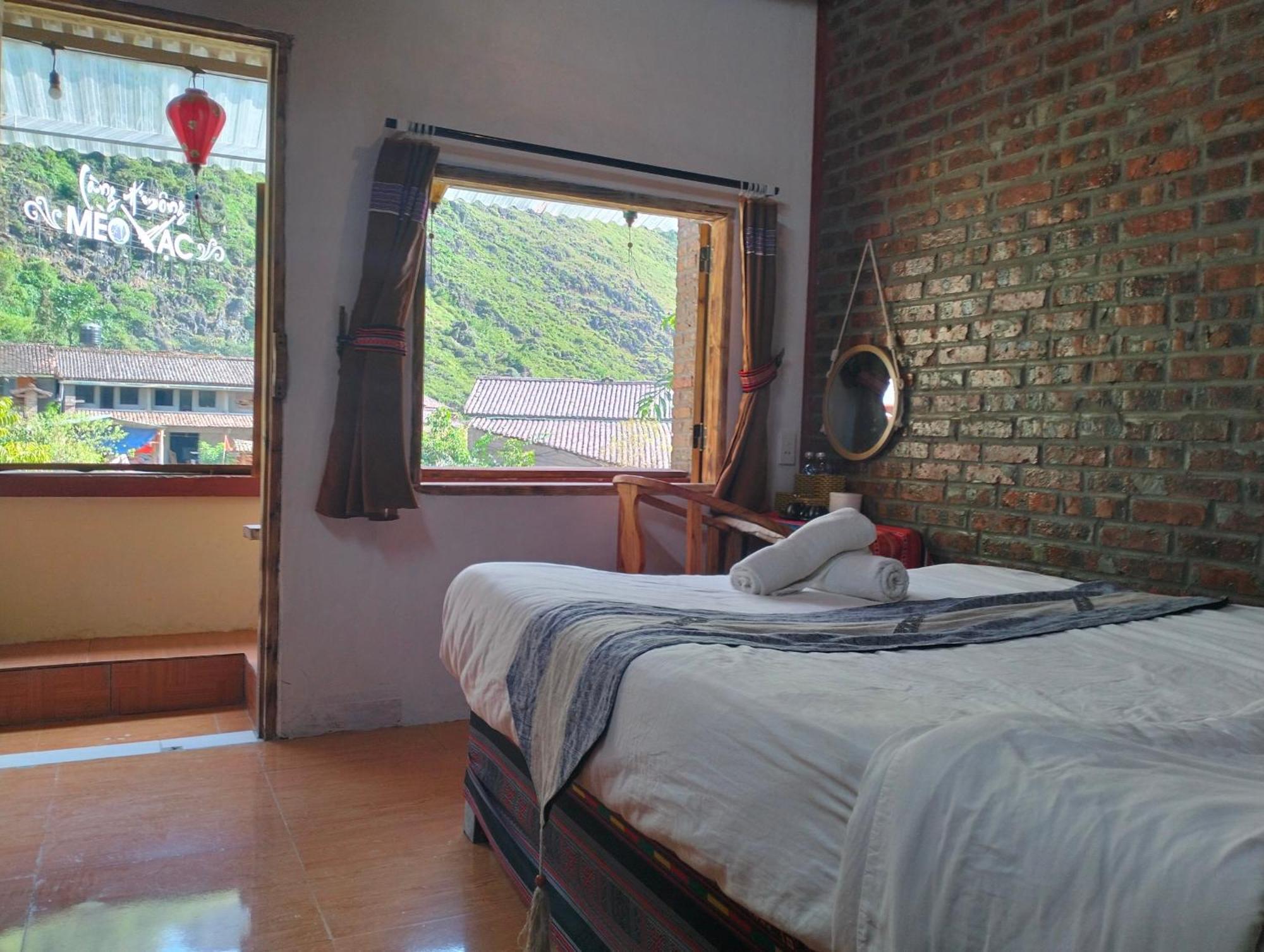 O'Chau Meo Vac Homestay Ha Giang エクステリア 写真