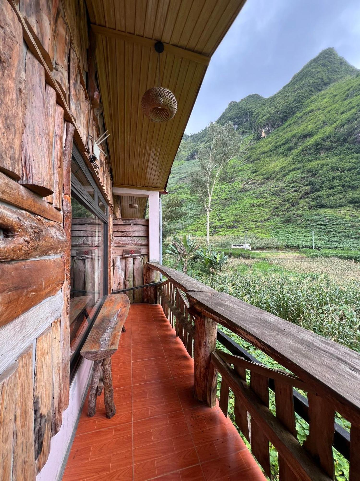 O'Chau Meo Vac Homestay Ha Giang エクステリア 写真